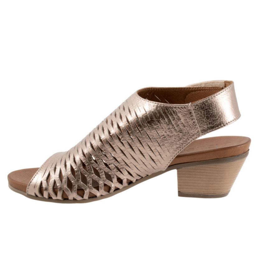 Lacey Sandal