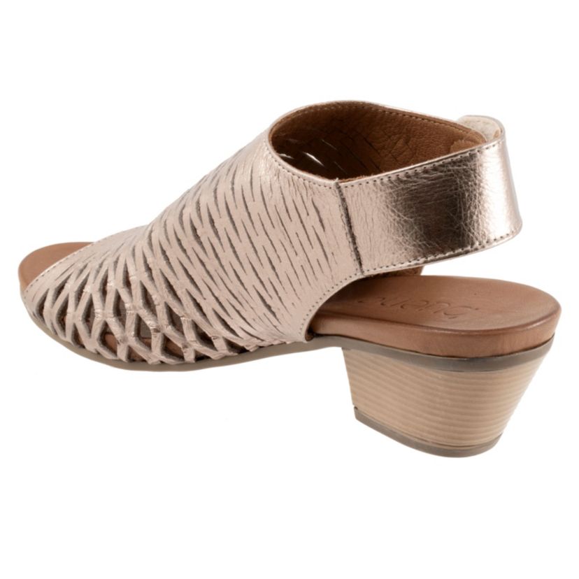 Lacey Sandal