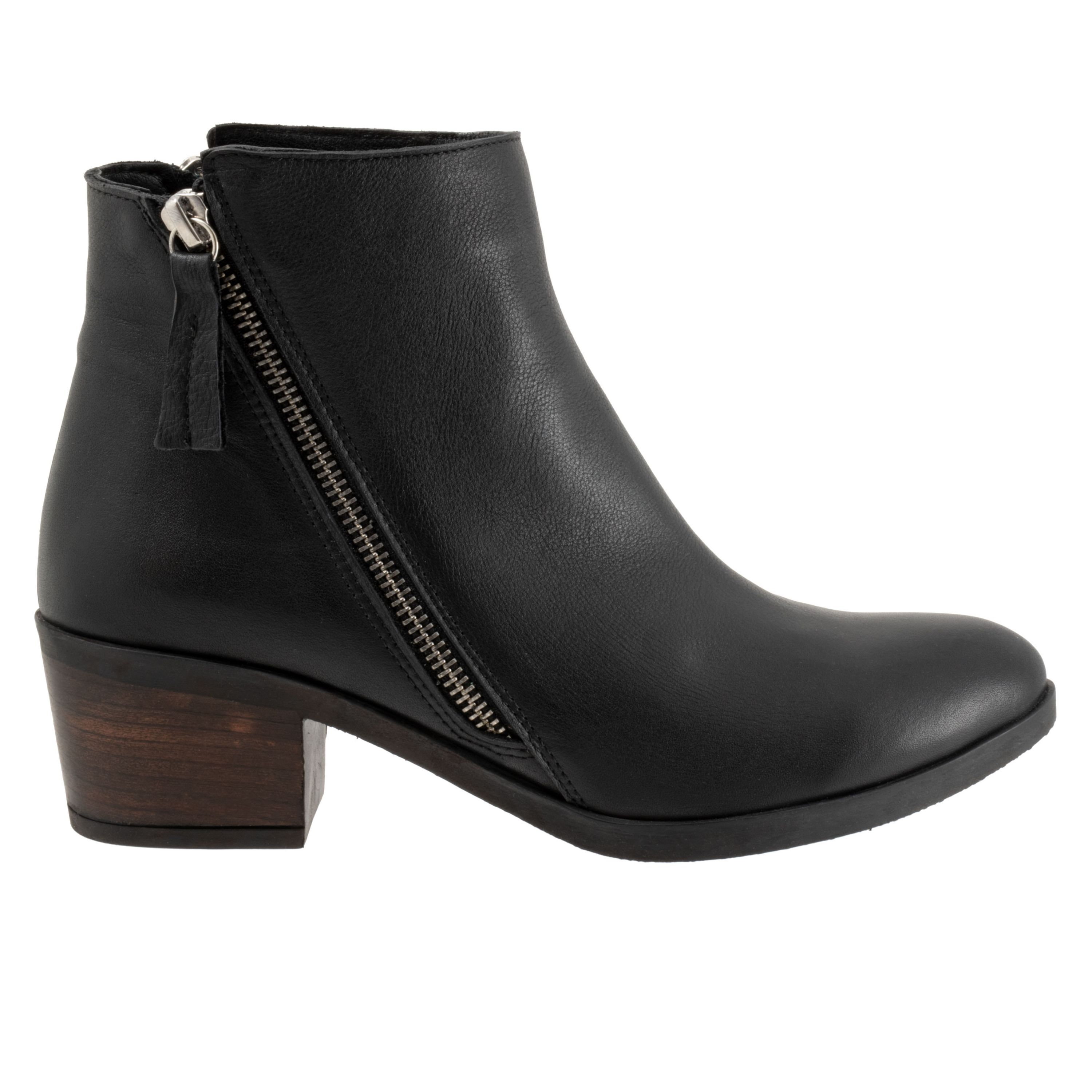 Camila Boot