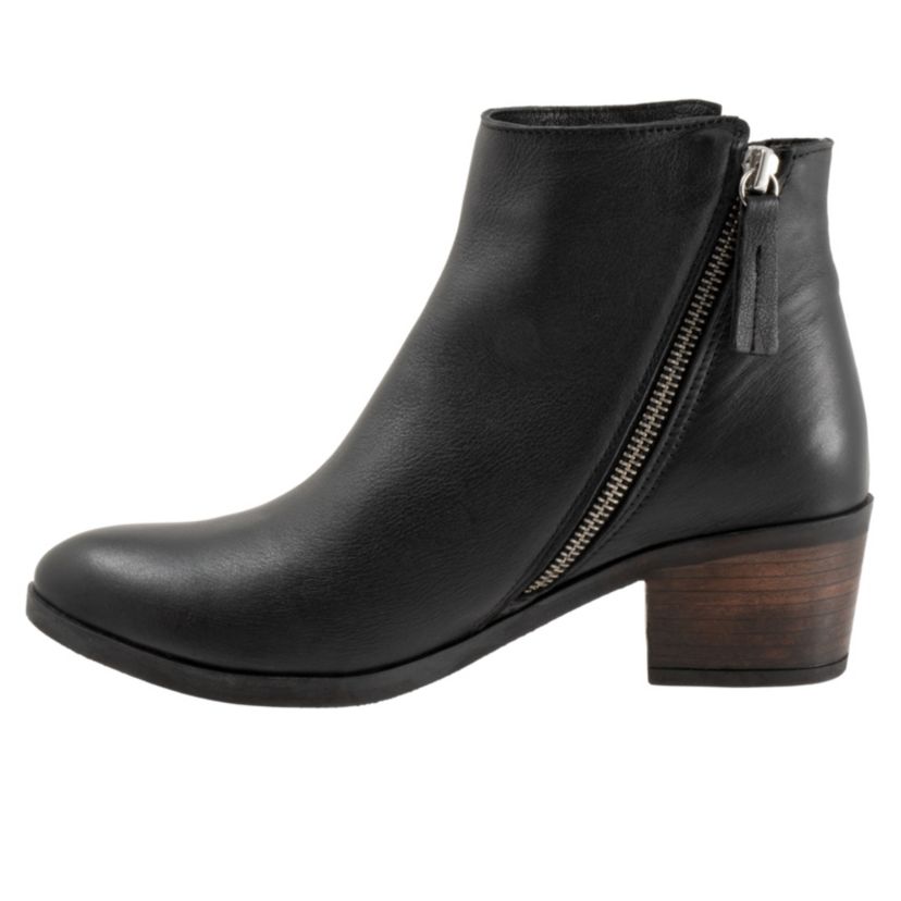Camila Boot
