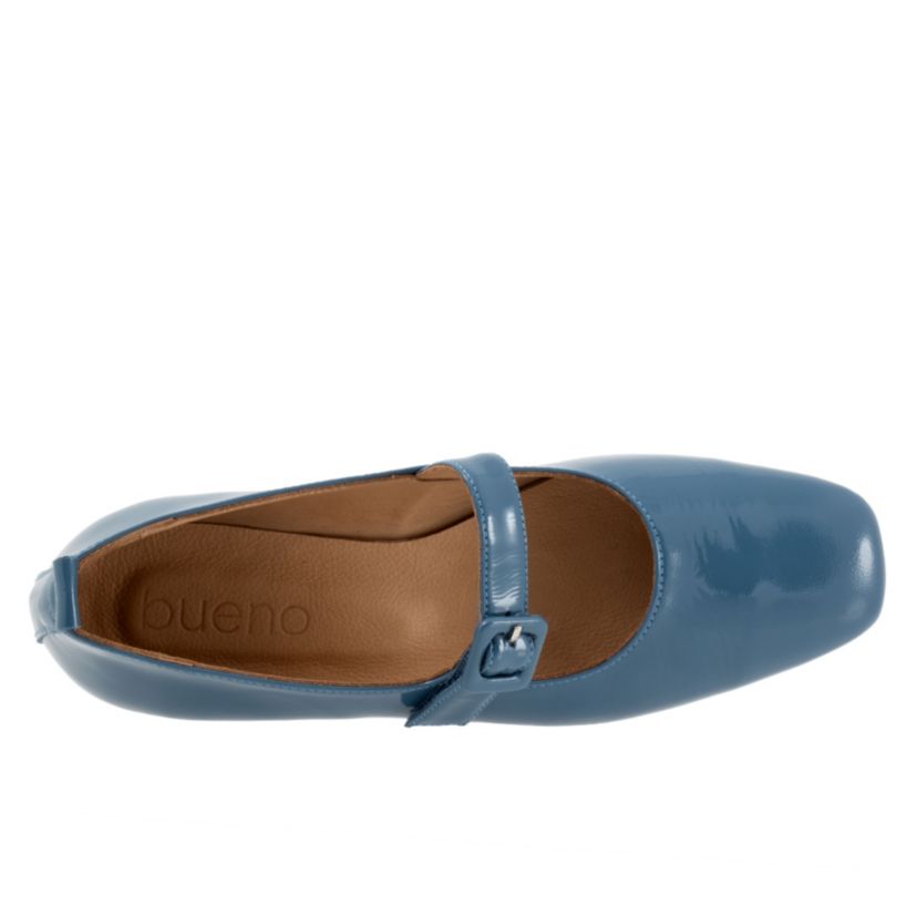 Eliana Flat