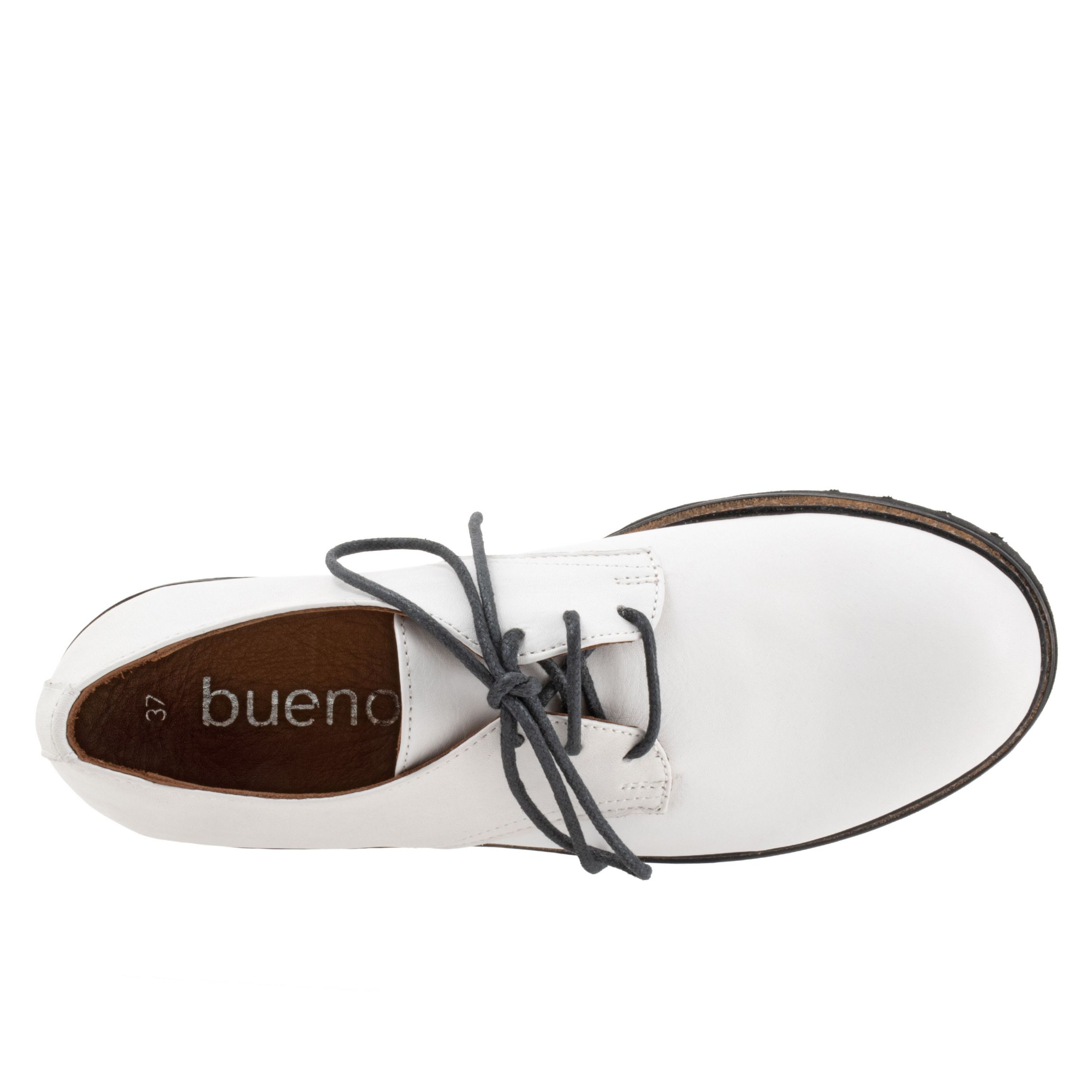 Andi Flat