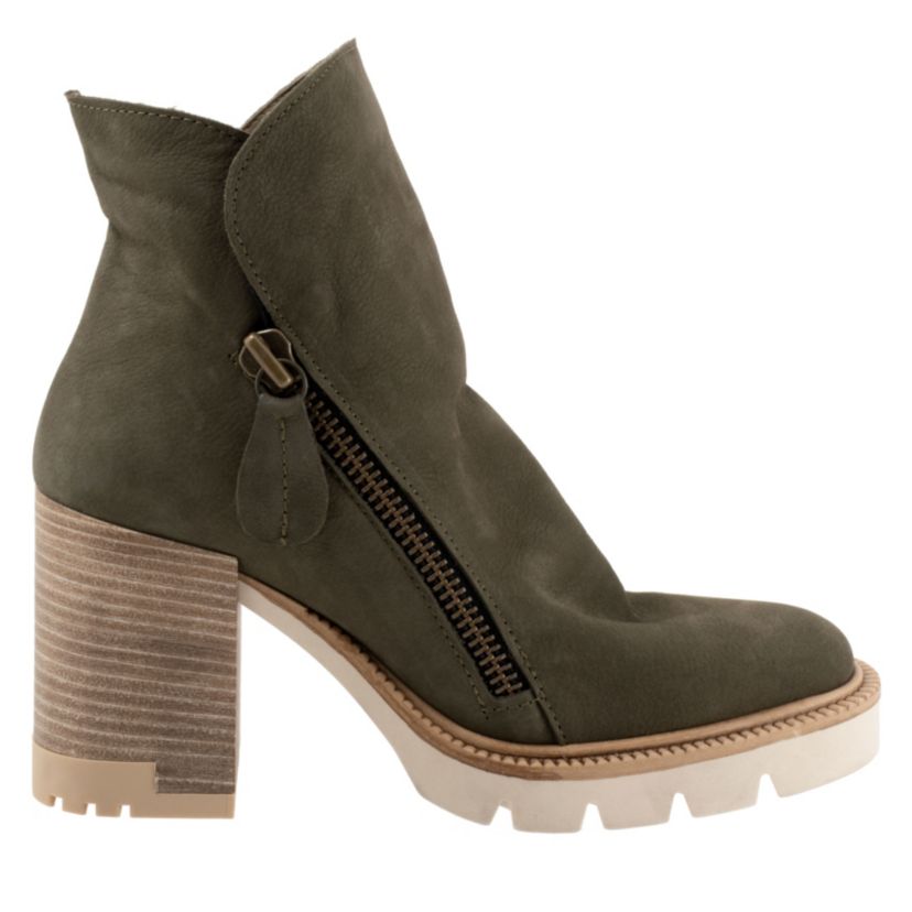 Elliott Boots