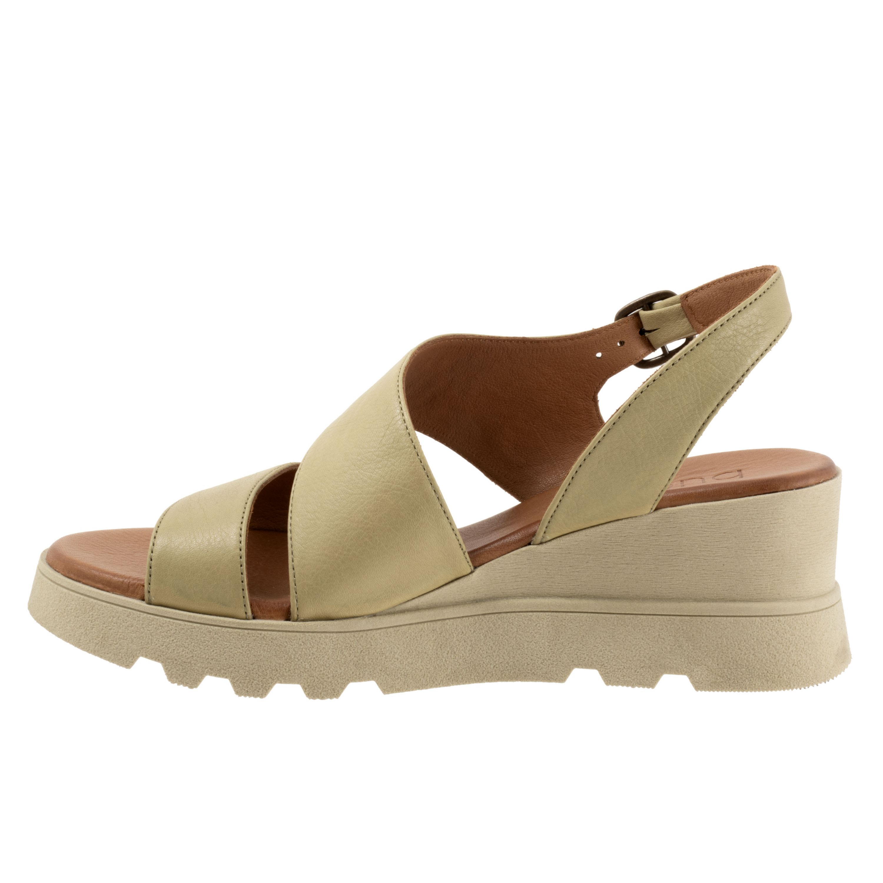 Gianna Sandal