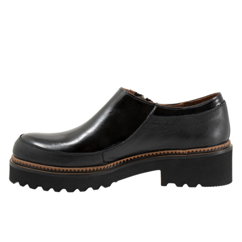 Ariana Boot