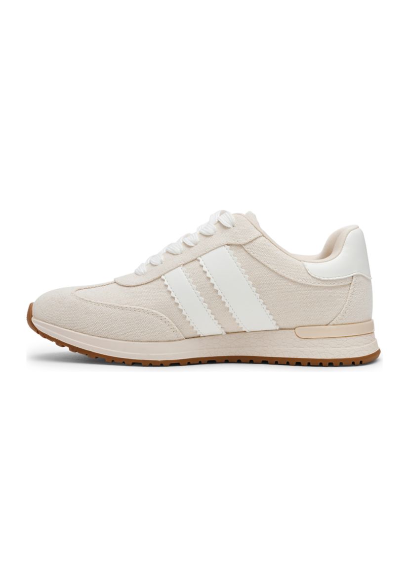 Jinja Sneakers