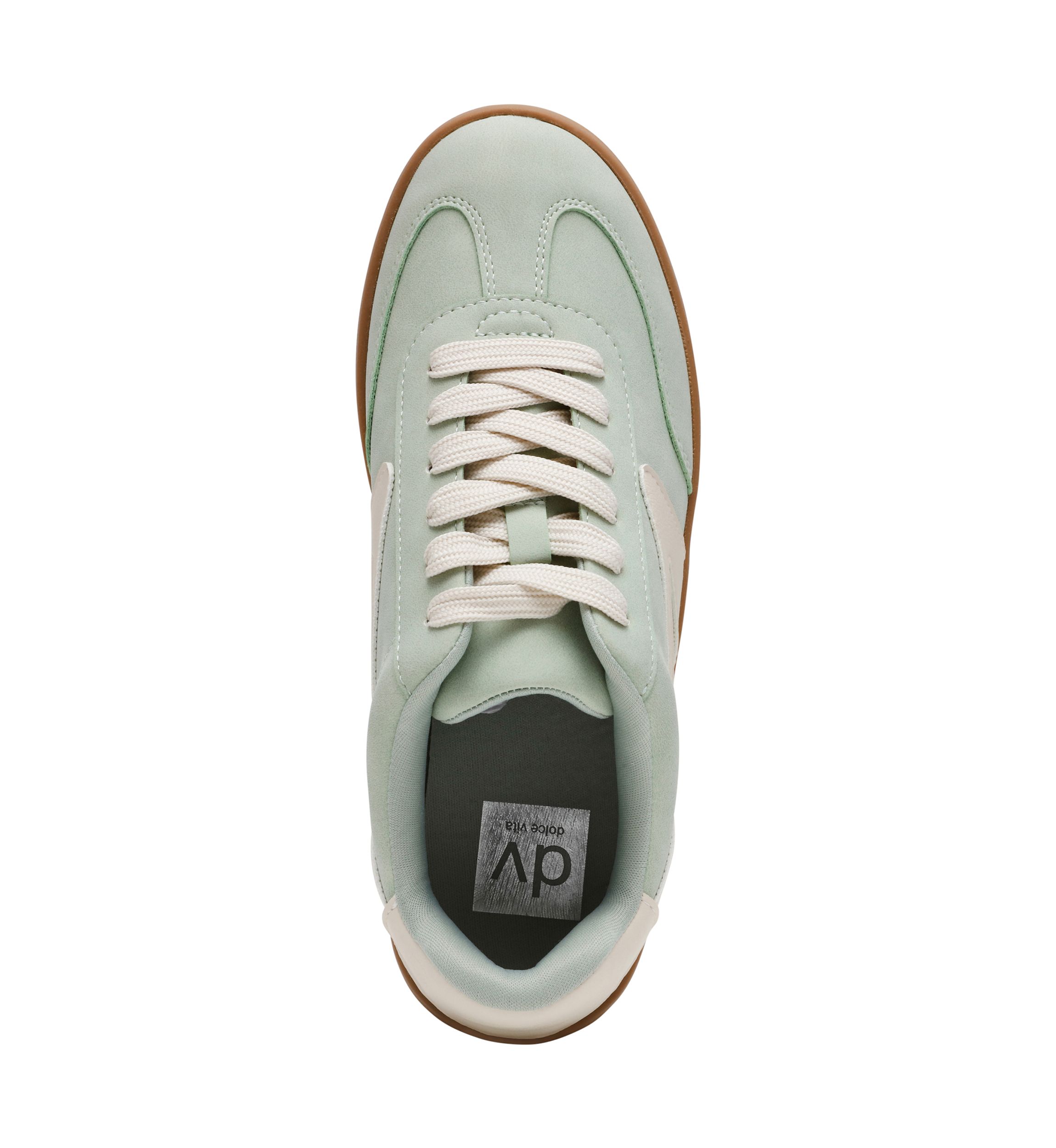 Voyage Sneakers