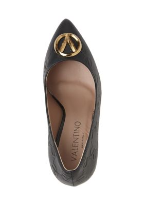 Clara Signature Pumps