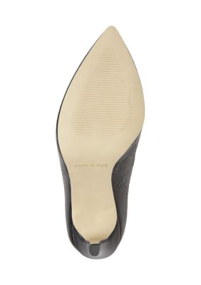 Clara Signature Pumps