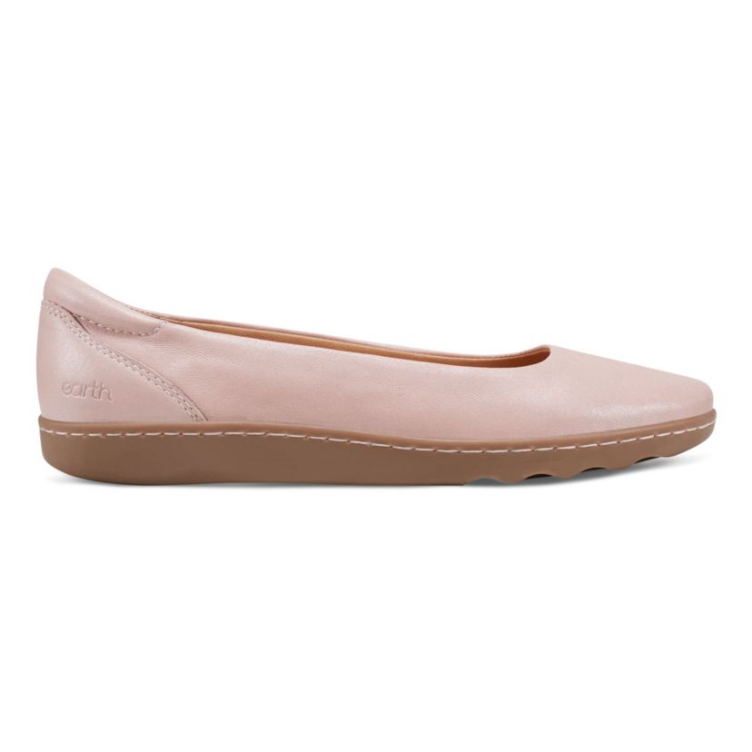 Landen Round Toe Slip On Casual Flats