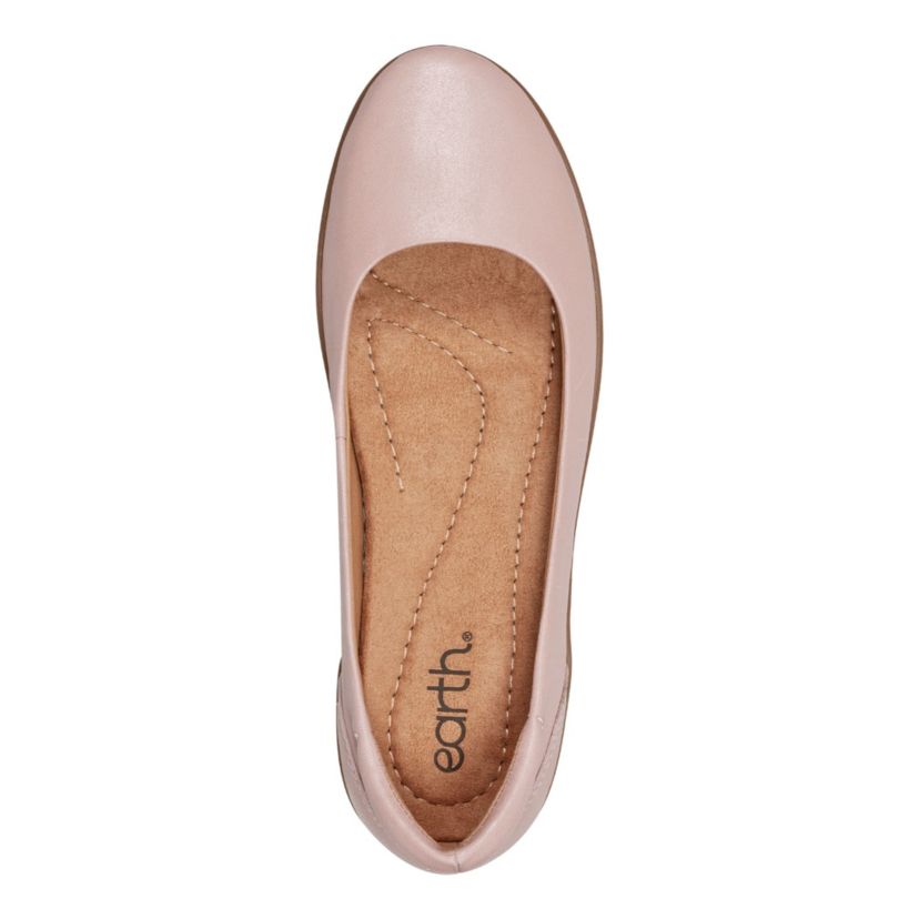 Landen Round Toe Slip On Casual Flats