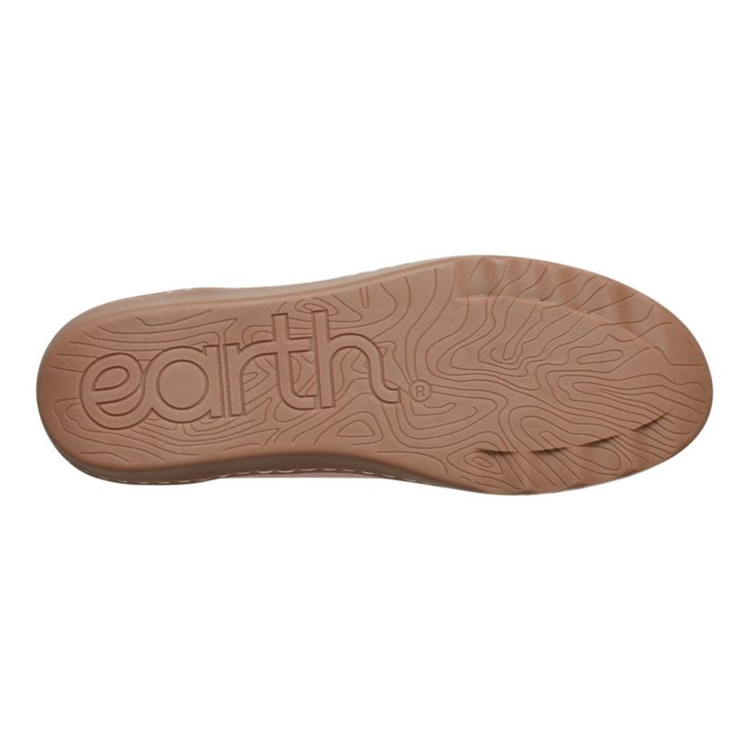 Landen Round Toe Slip On Casual Flats