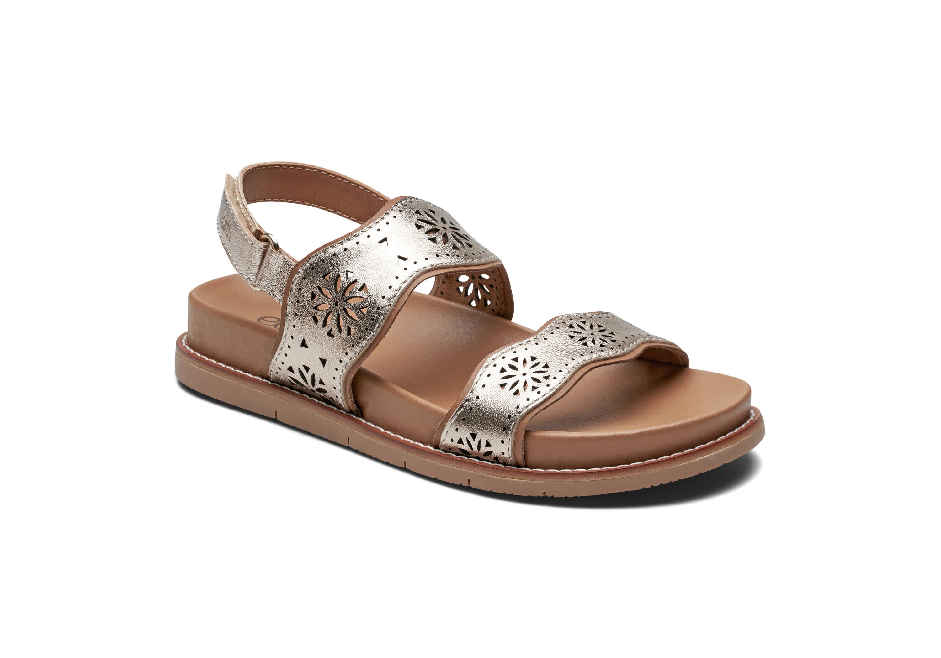 Ferne Round Toe Casual Flat Strappy Sandals