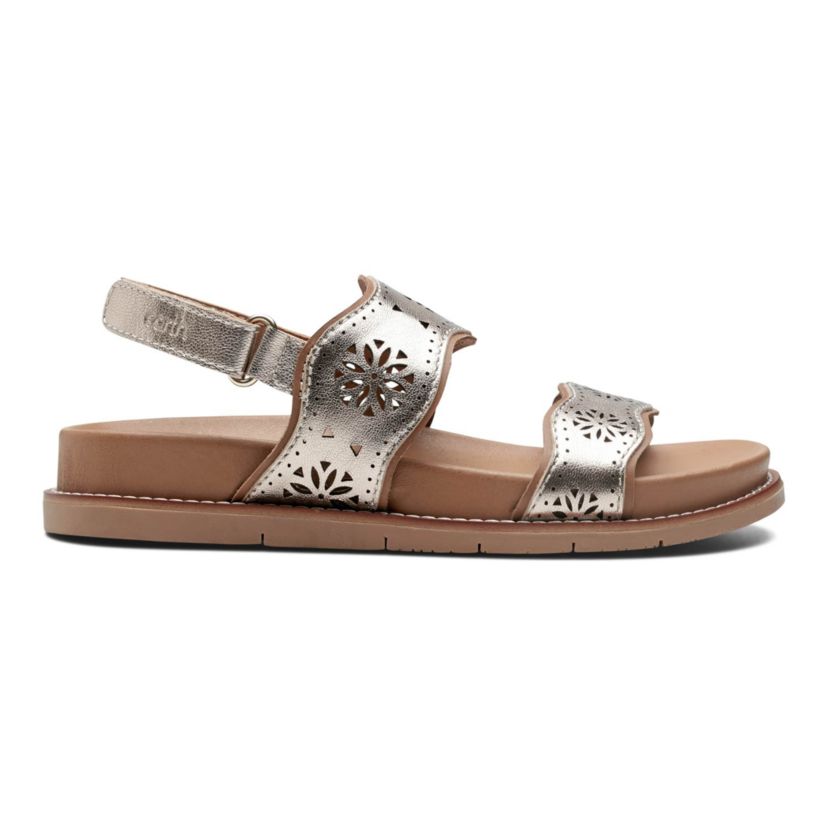 Ferne Round Toe Casual Flat Strappy Sandals
