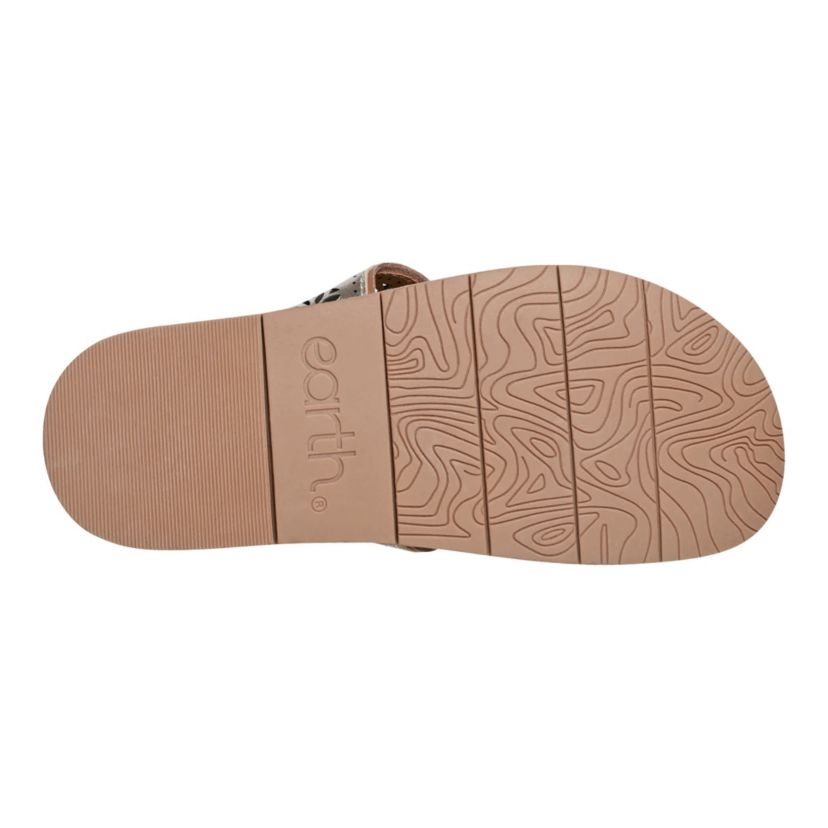 Ferne Round Toe Casual Flat Strappy Sandals