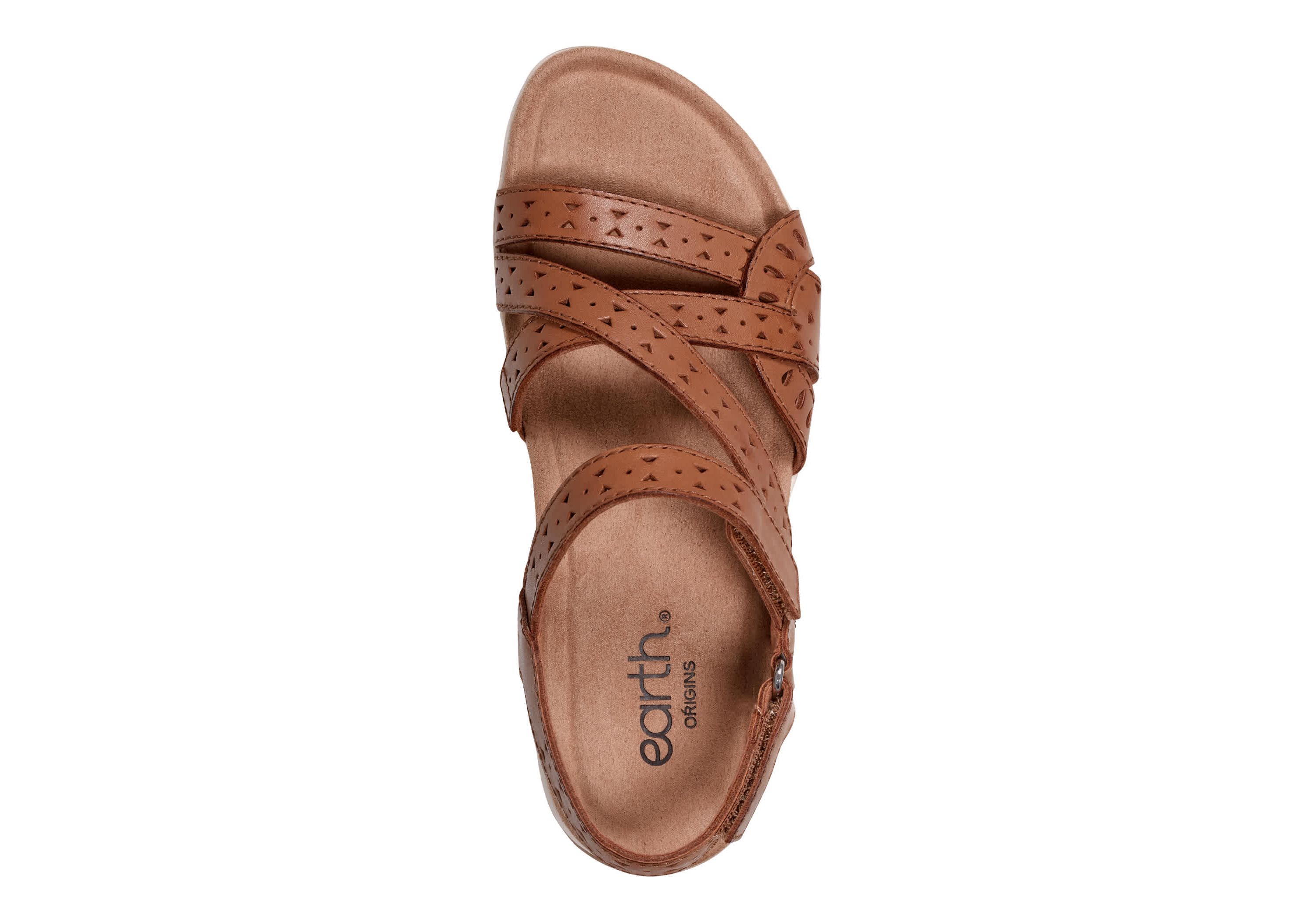 Seravi Strappy Round Toe Casual Sandals