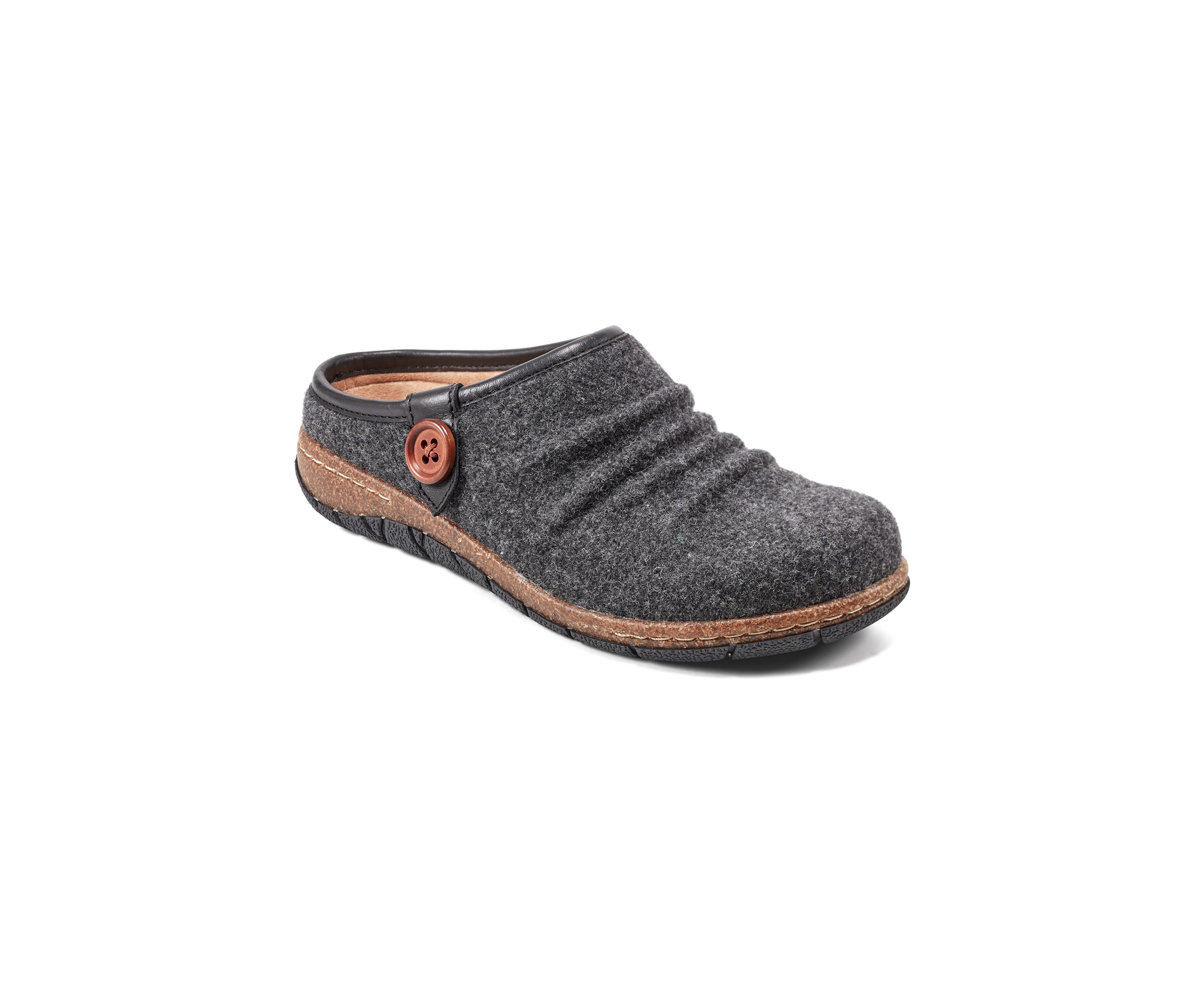 Enchant Round Toe Slip On Casual Clogs