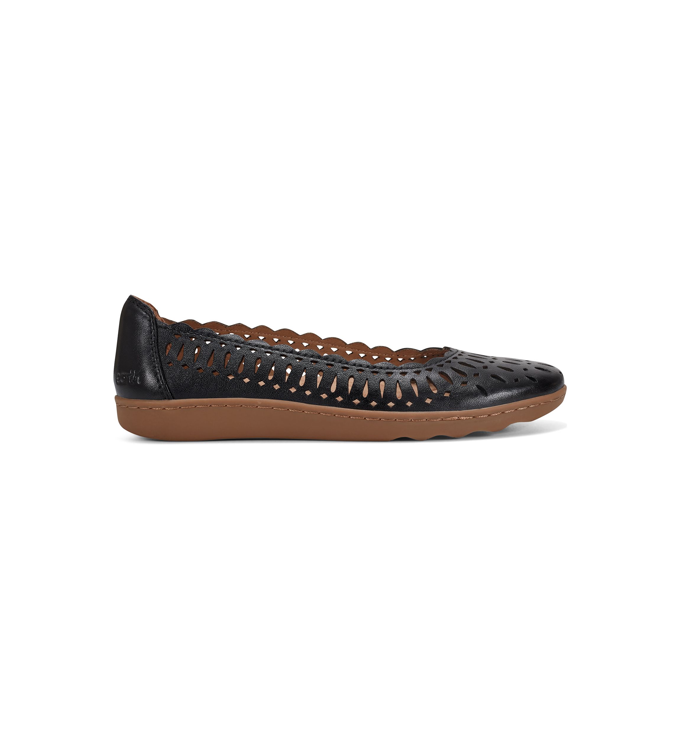 Luna Round Toe Casual Slip On Ballet Flats