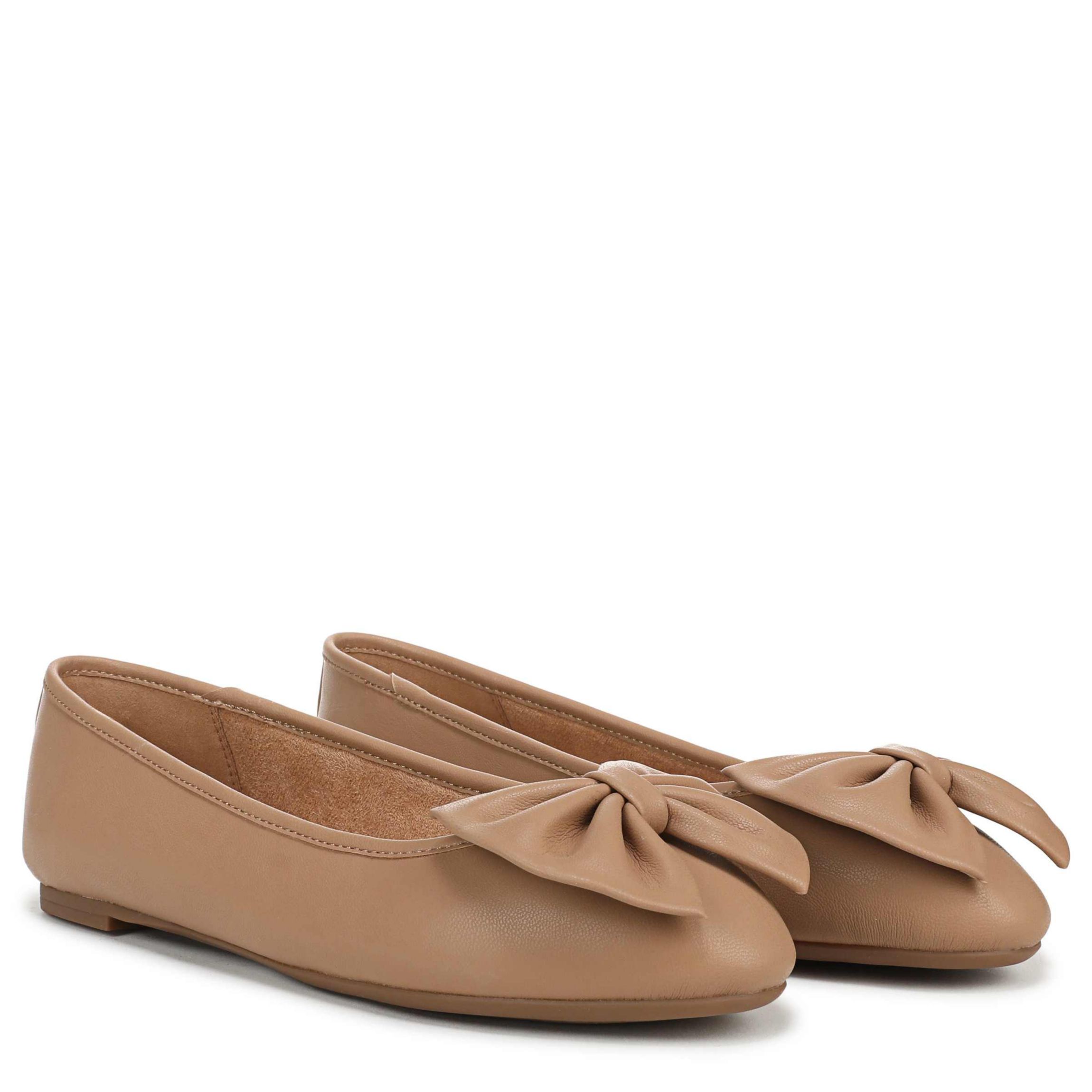 Women's Flats | Belk