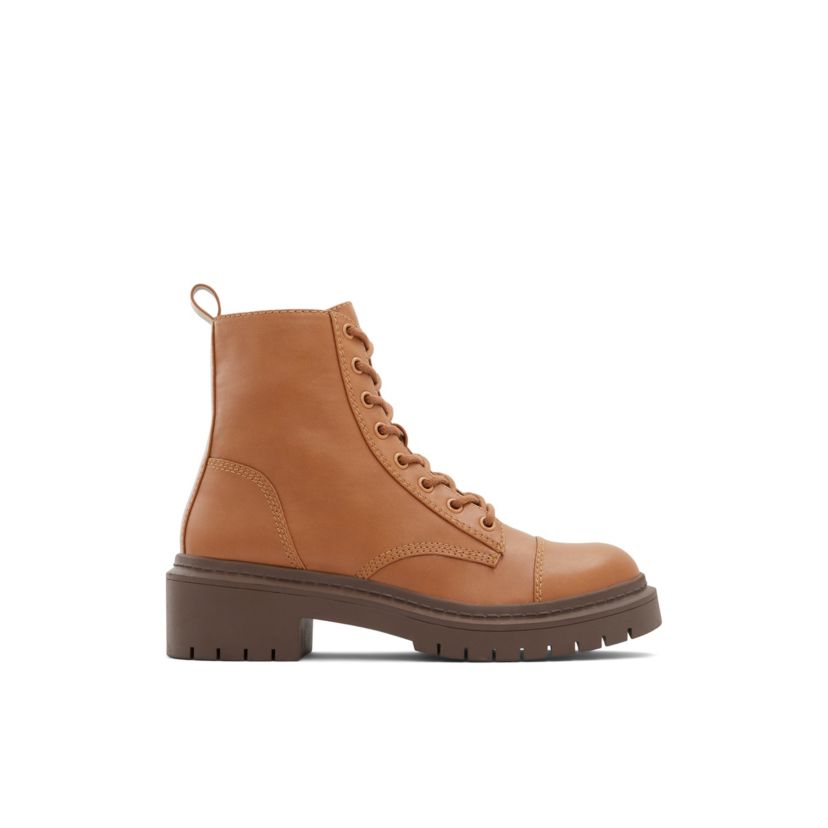 Goer Ankle Boots