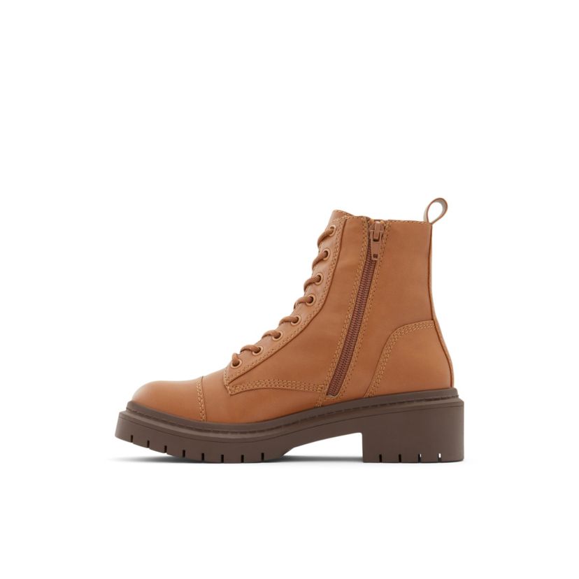 Goer Ankle Boots