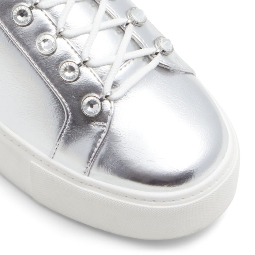 Perlah Fashion Athletics