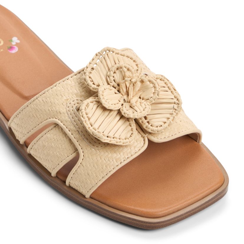 Seaflower Flat Sandals
