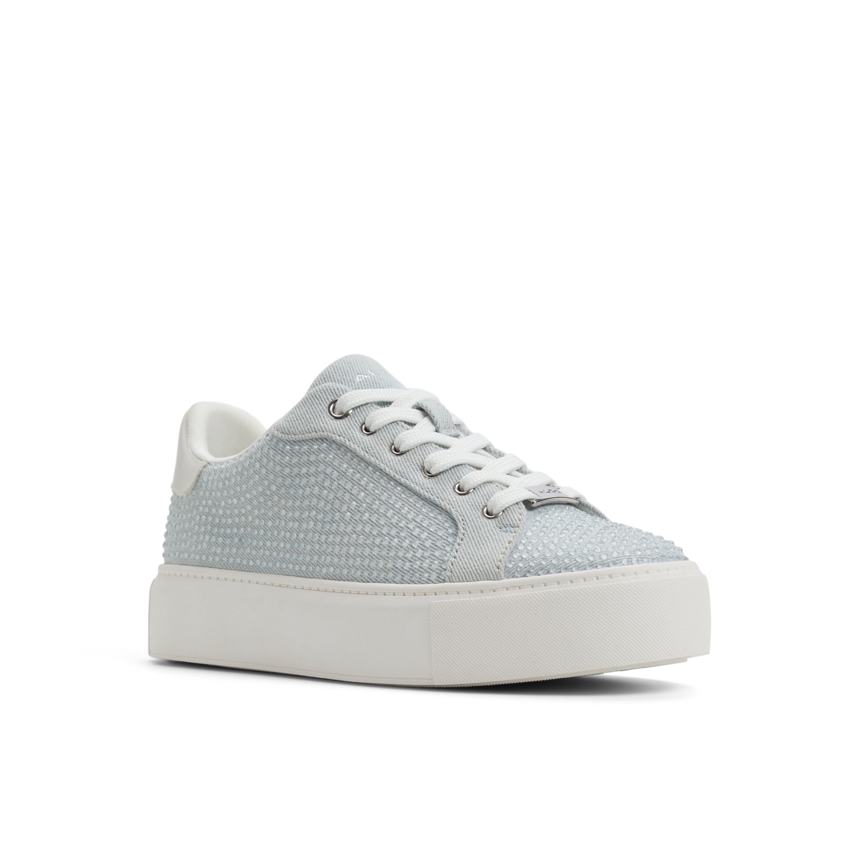Clovver Low Top Sneaker