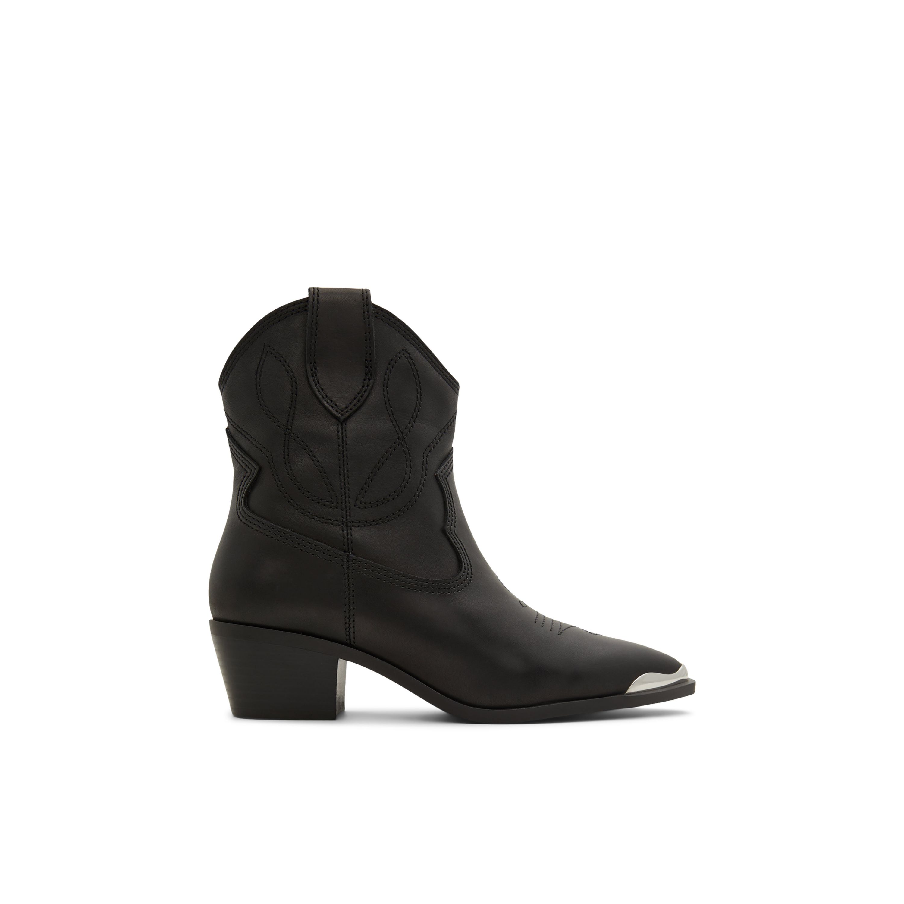 Valley Ankle Boots
