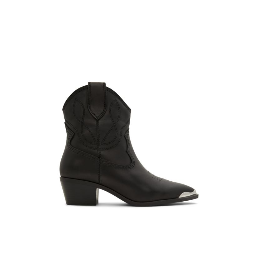 Valley Ankle Boots