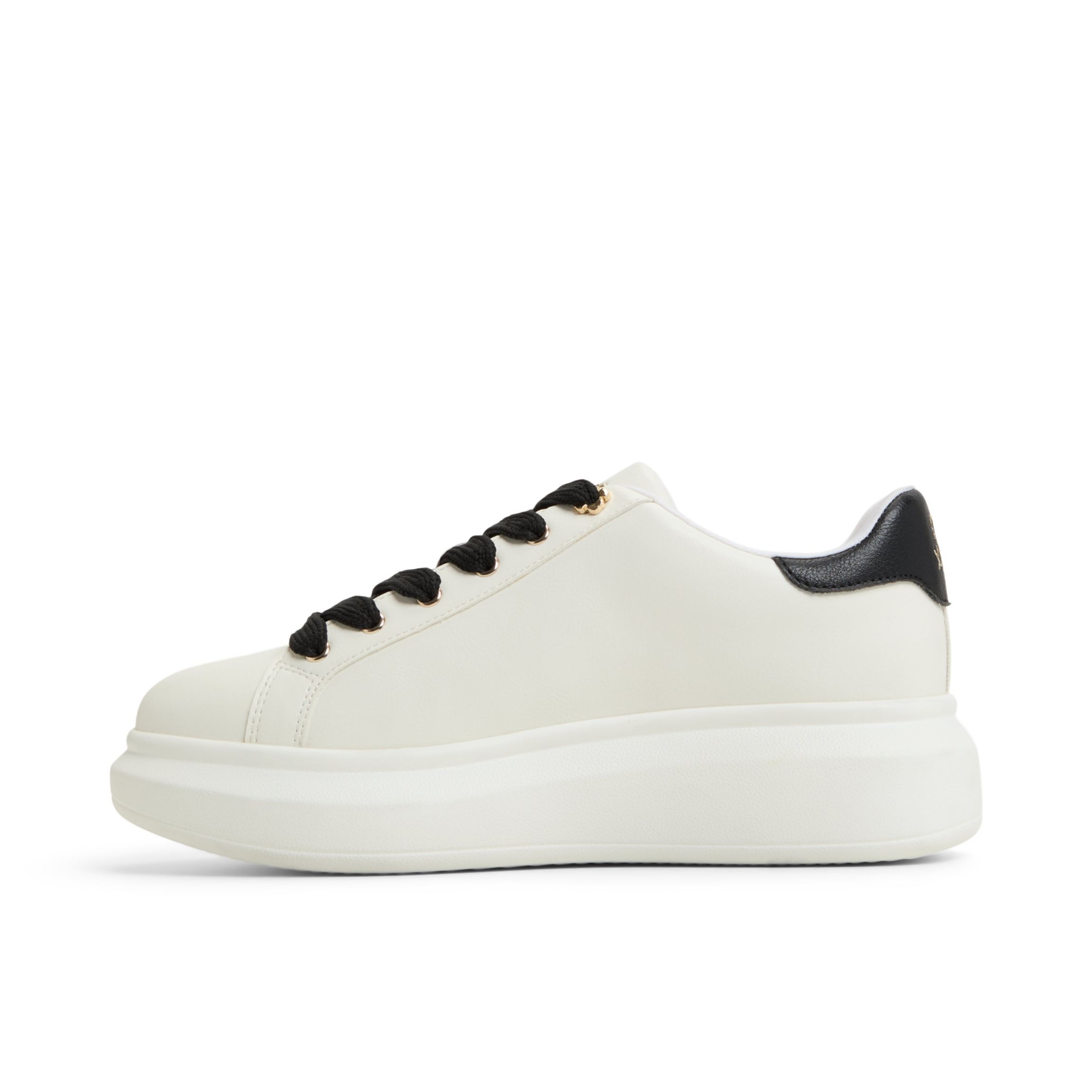 Lovekiss Low Top Sneaker