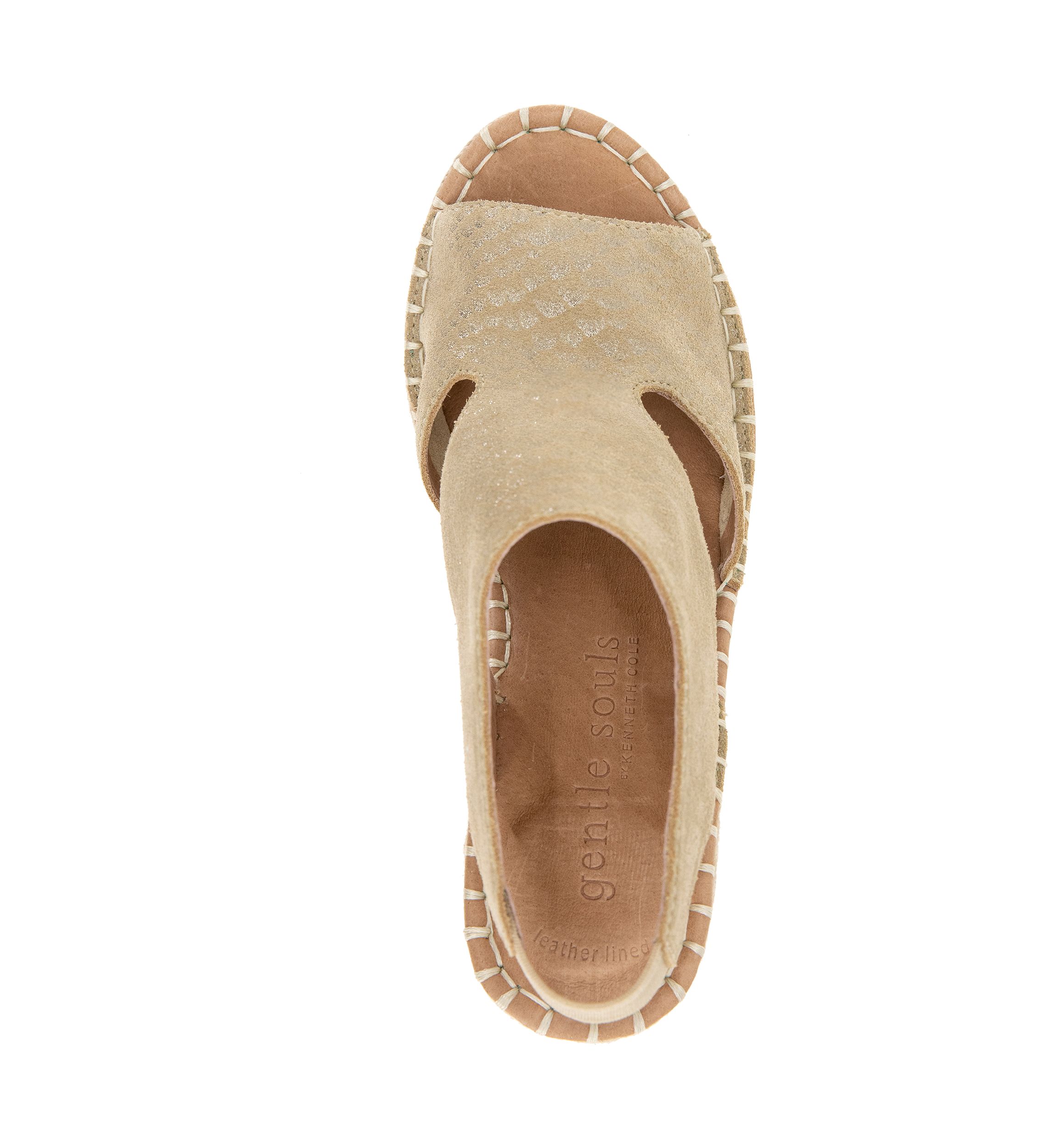 Cody Wedge Sandals