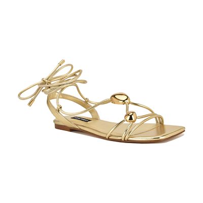 Nine West Women's Niraa Casual Square Toe Flat Strappy Sandals, Gold, 9.5M