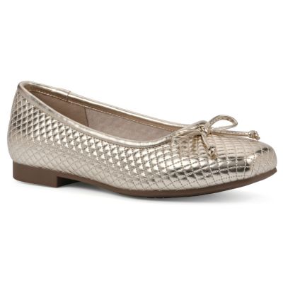 Cliffs by White Mountain Women's Bessy Ballet Flat, 8M