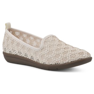 Cliffs by White Mountain Women's Twisty Moc Loafer, 10M
