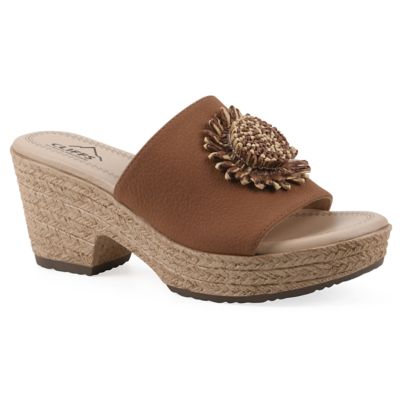 Cliffs by White Mountain Women's Birkley Wedge Sandal, 11M