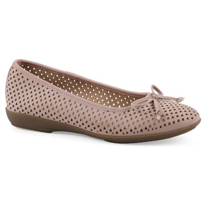 Cliffs by White Mountain Women's Carris Ballet Flat, Pink, 8.5M