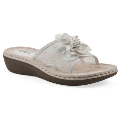 Cliffs by White Mountain Women's Chill Wedge Slide Sandal, 9M