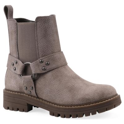 Cliffs by White Mountain Women's Maximus Chelsea Boot, Sand, 8.5W