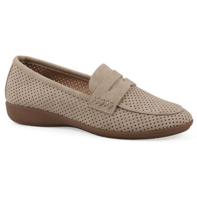 Cliffs by White Mountain Women's Samson Loafer, 10M