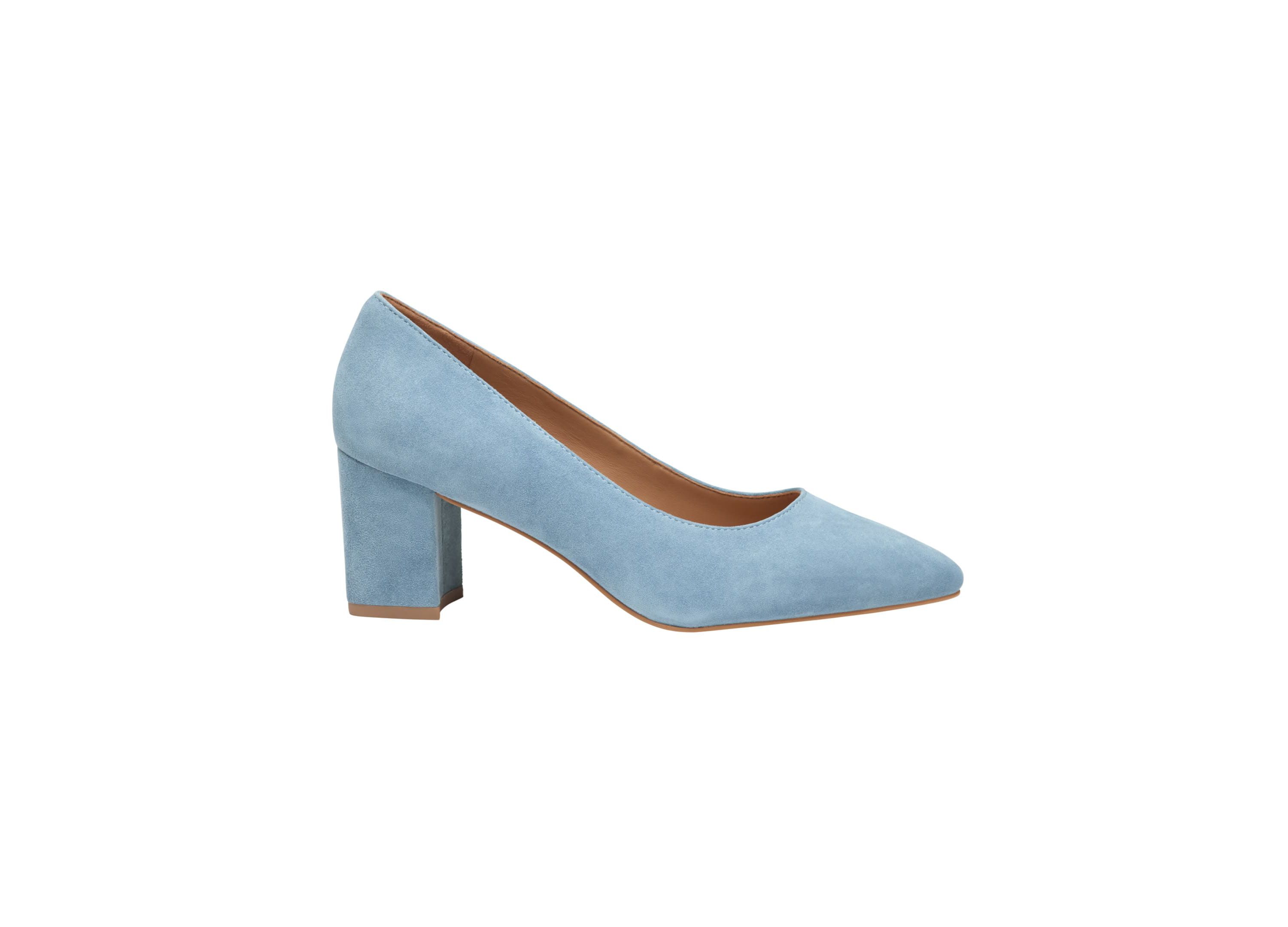 VICKI PUMP