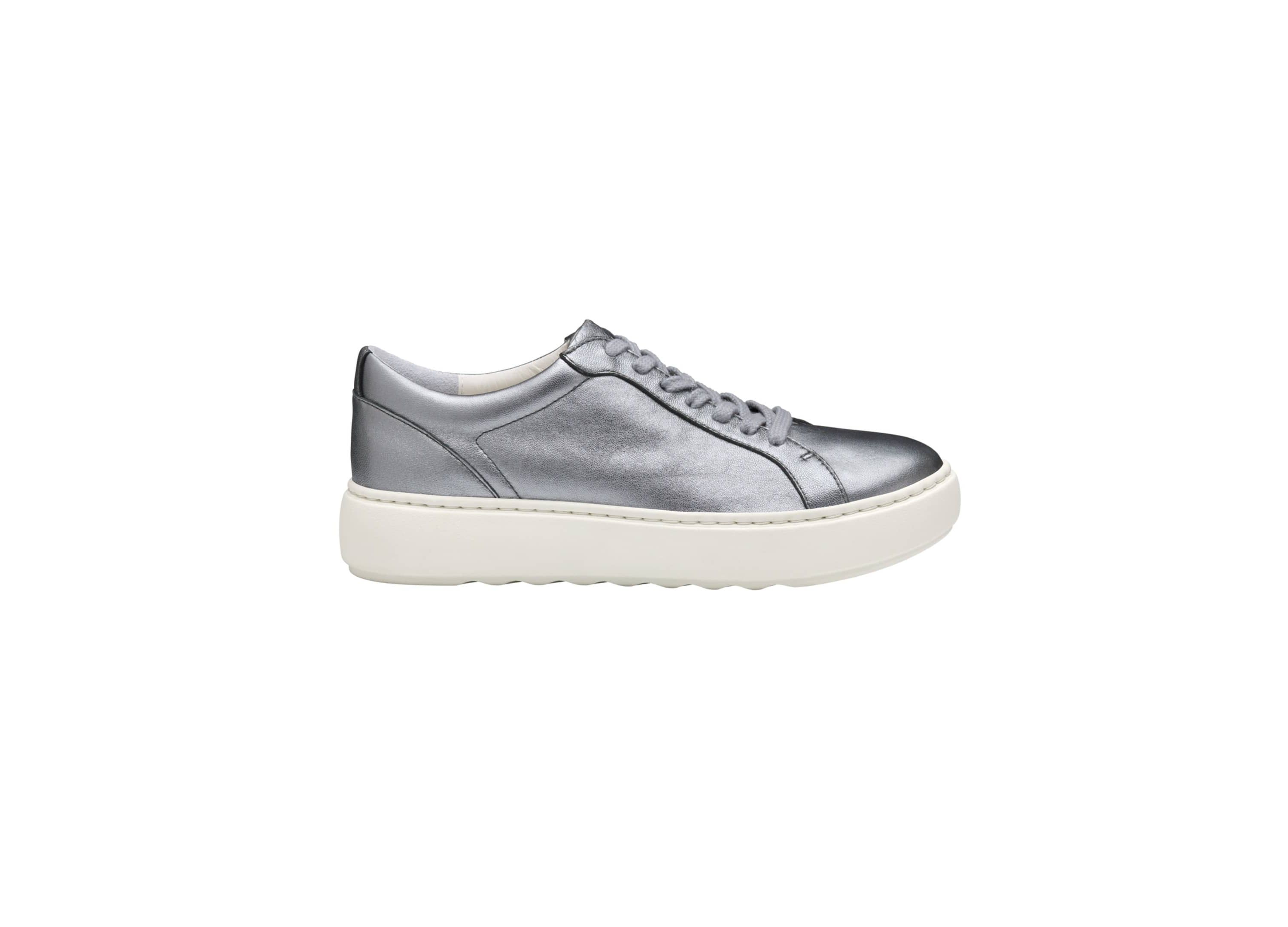 CAMMIE LACE-UP