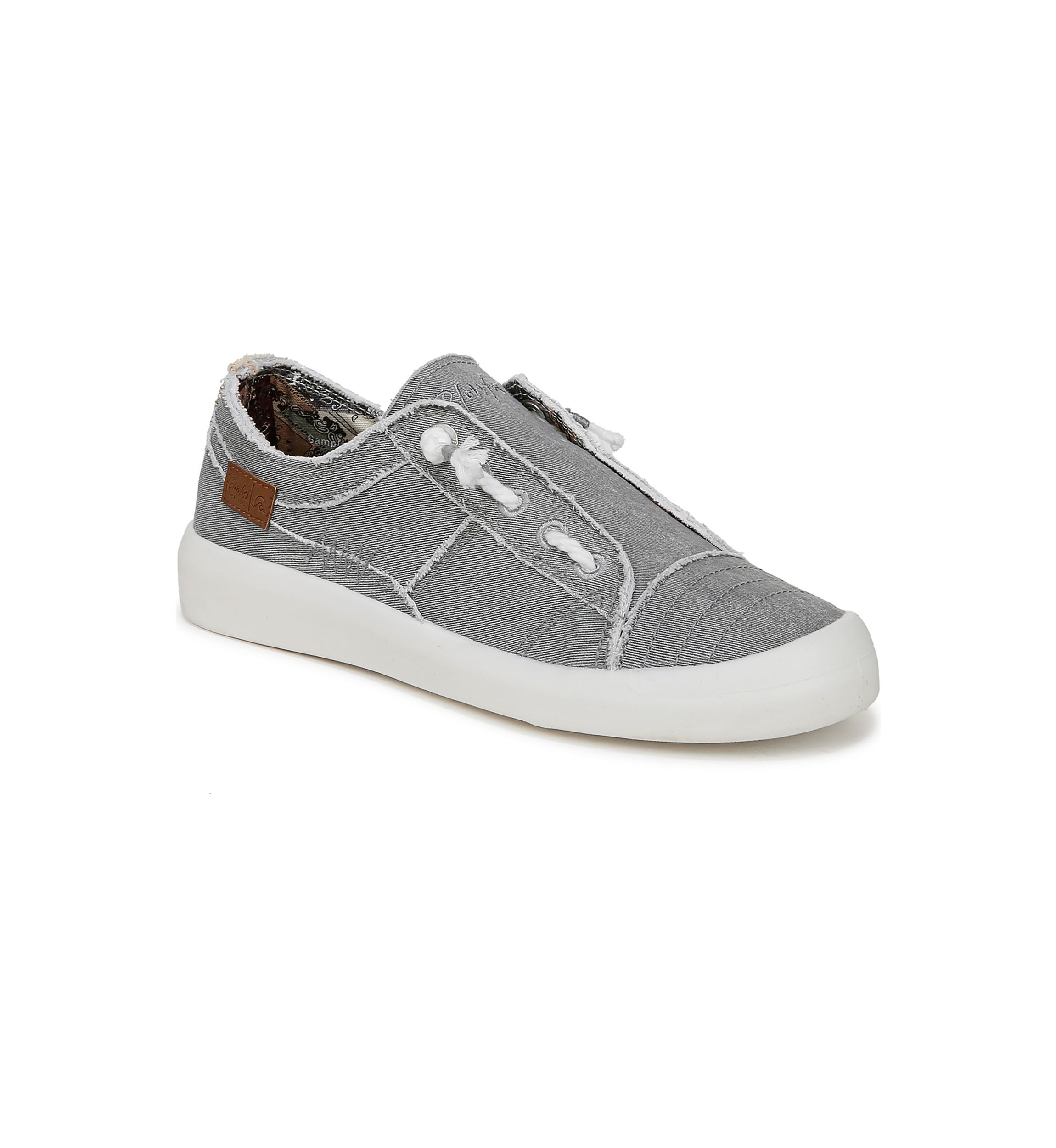 Beachside Invisible Lace up Sneakers