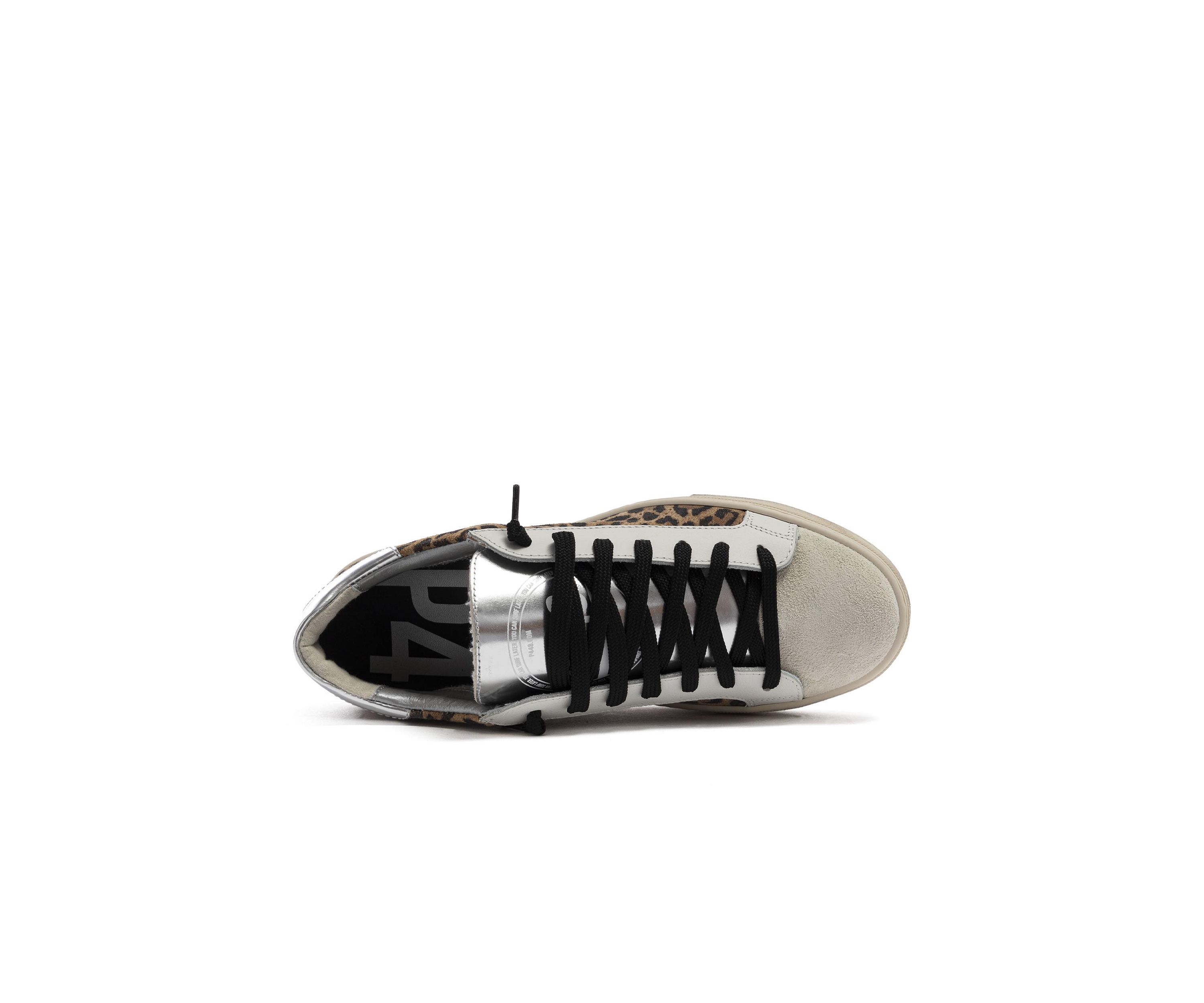 Thea Sneakers