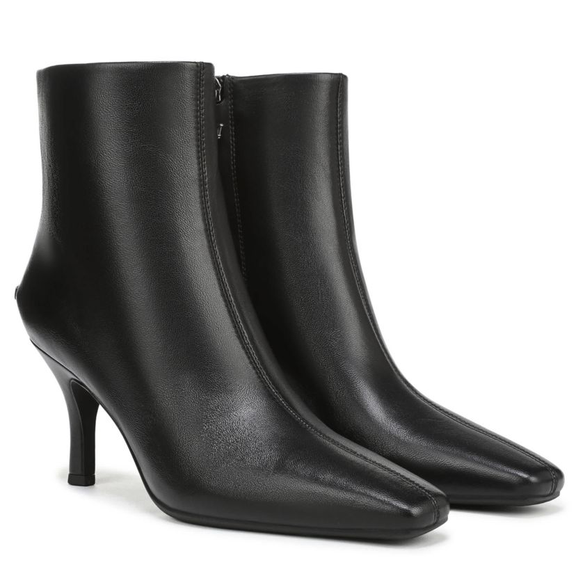 Laura Kitten Heel Booties