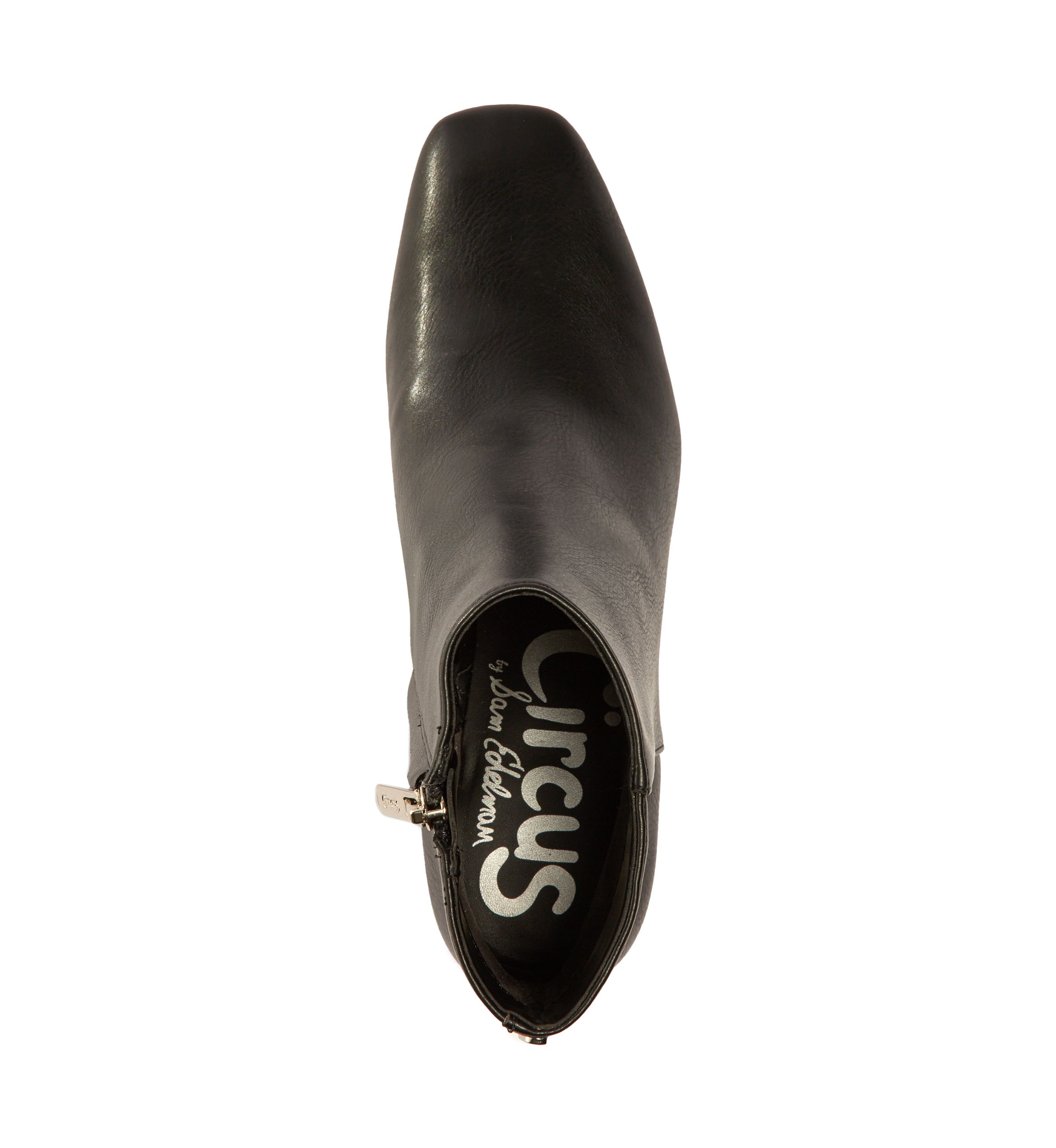 Daysi Square Toe Block Heel Booties