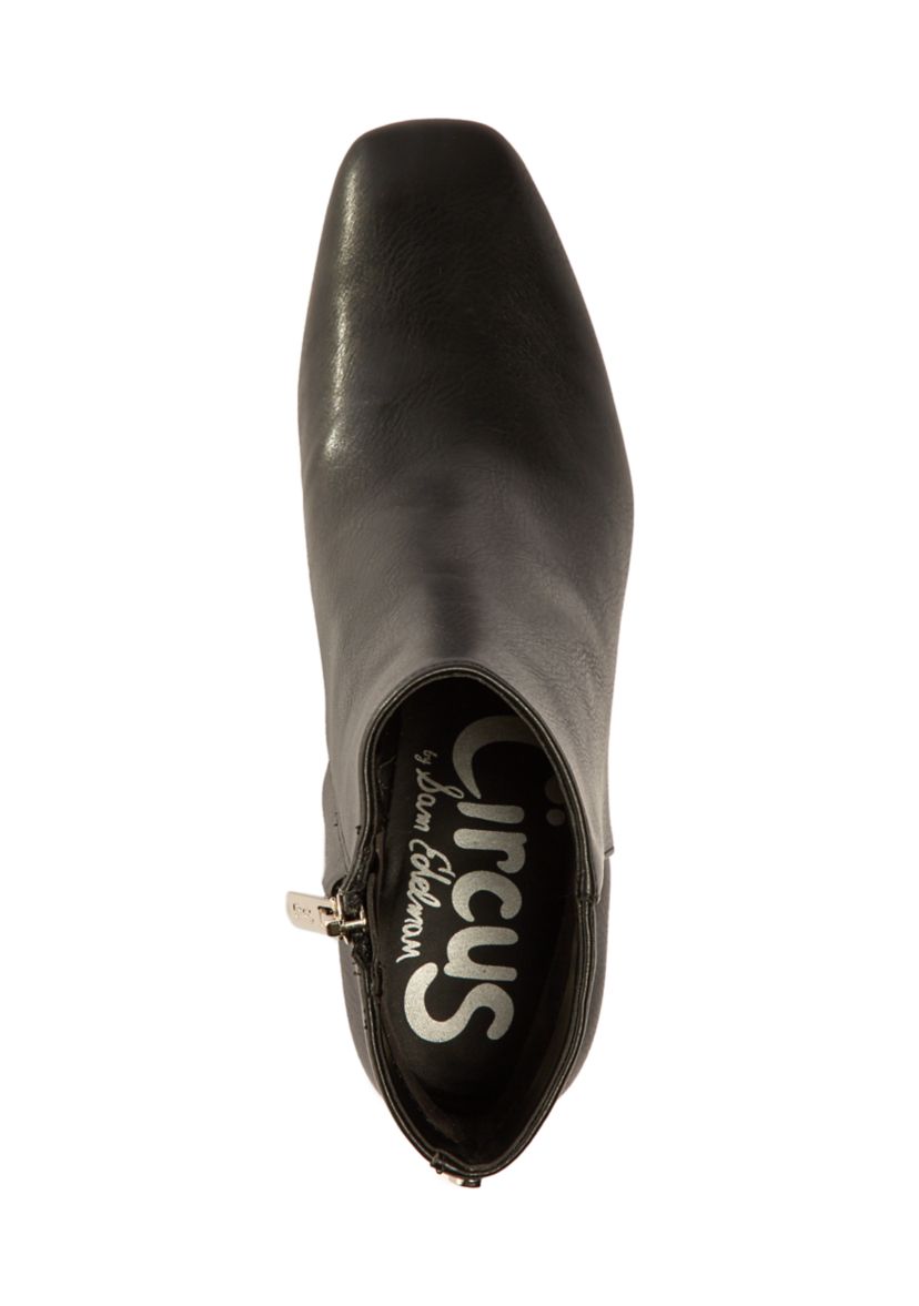 Daysi Square Toe Block Heel Booties