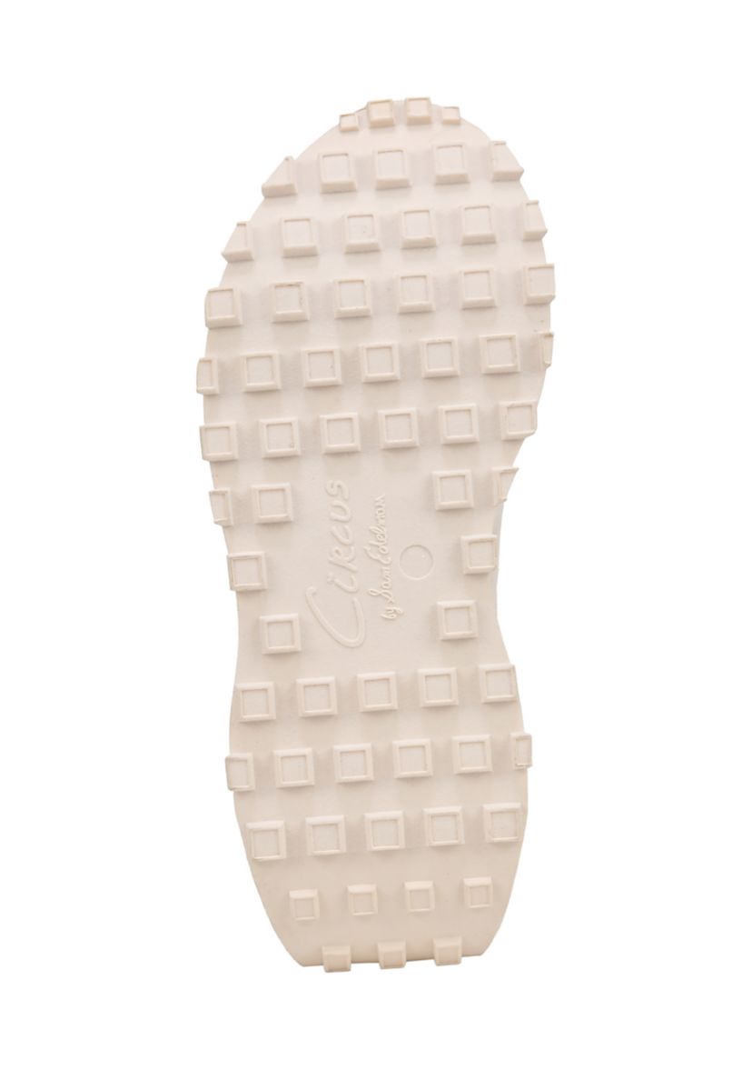 Devyn Sneakers
