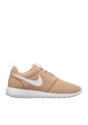 belk nike tennis shoes
