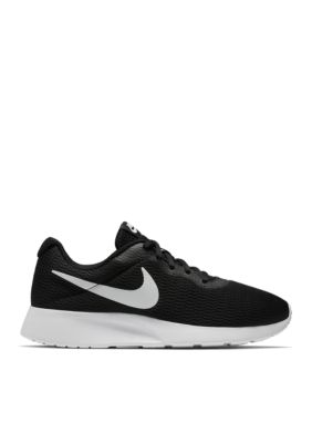 Nike tanjun outlet wide width